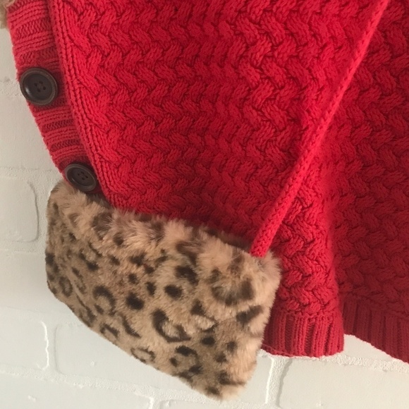 Aspen Cutest Capelet EVER Cape Red Twn brown leopard faux fur Girl Sz S - Picture 3 of 9